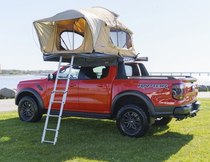 Ford Ranger Dubbel cab met een daktent
